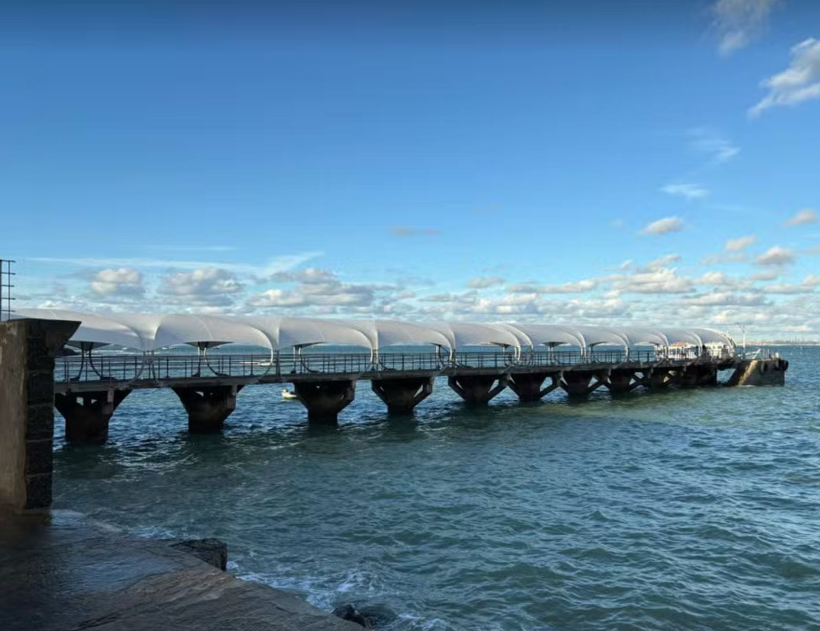 Pontes e Flutuantes